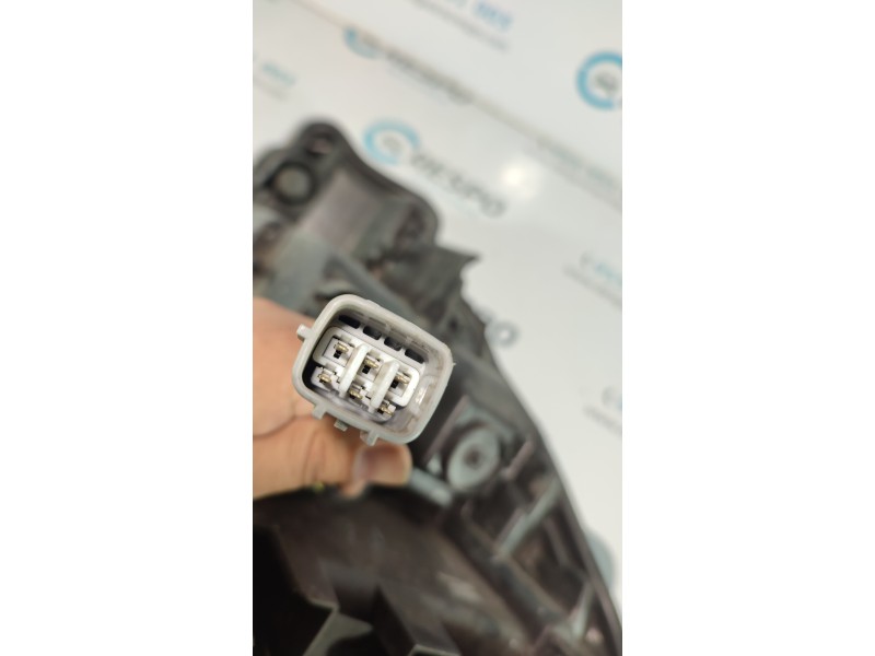 FARO DERECHO  - imagen 6