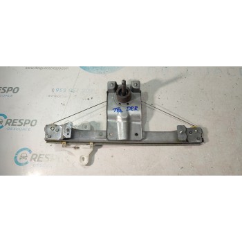 ELEVALUNAS TRASERO DERECHO 