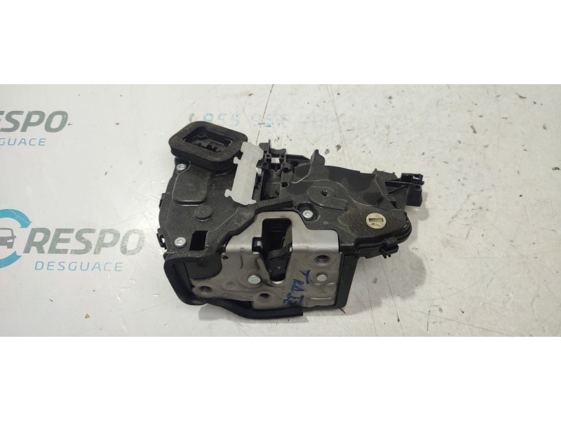 CERRADURA PUERTA TRASERA IZQUIERDA 10A839015B  - imagen 2