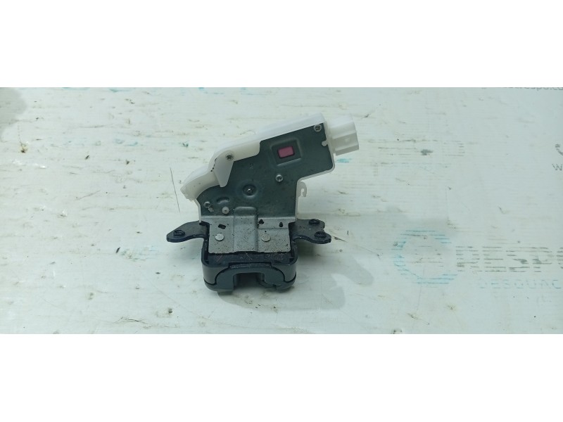 CERRADURA MALETERO / PORTON  - imagen 1