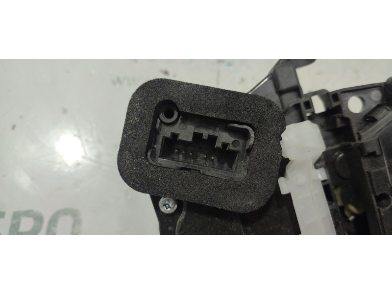 CERRADURA PUERTA TRASERA IZQUIERDA 10A839015B  - imagen 4