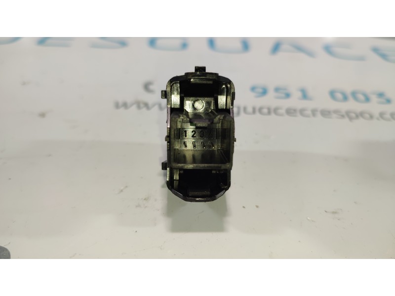 MANDO ELEVALUNAS TRASERO IZQUIERDO F1ET14529AA  - imagen 2