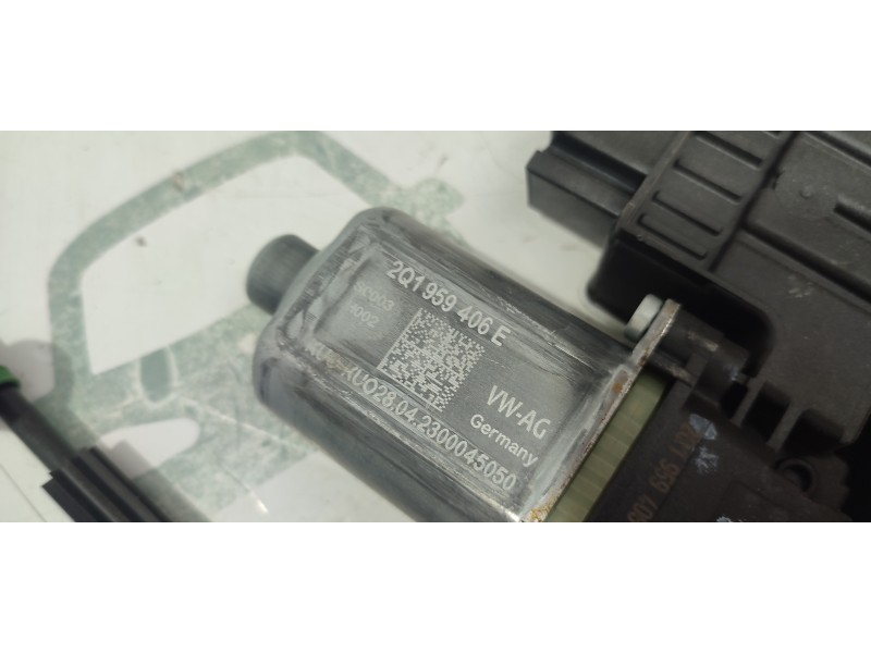 ELEVALUNAS DELANTERO DERECHO 6F9837462D  - imagen 2