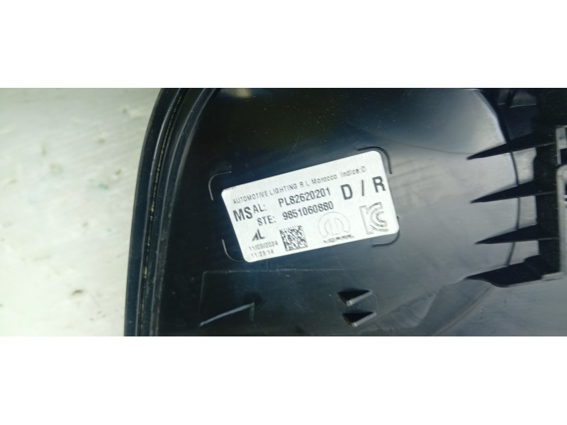 PILOTO TRASERO DERECHO 9851060880  - imagen 3