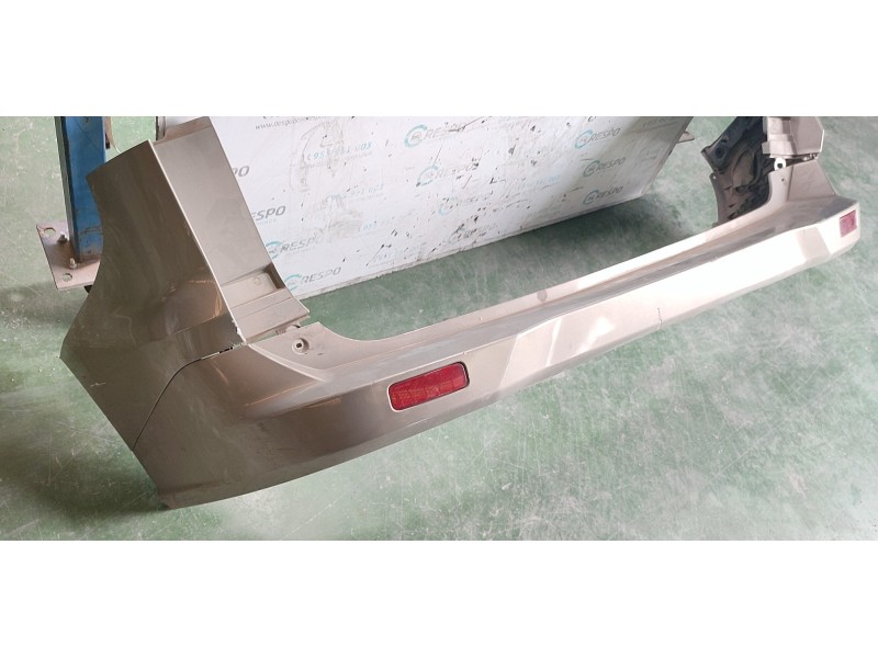 PARAGOLPES TRASERO  - imagen 2