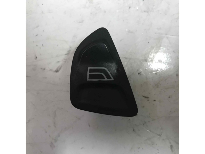 MANDO ELEVALUNAS DELANTERO IZQUIERDO E30659  - imagen 1