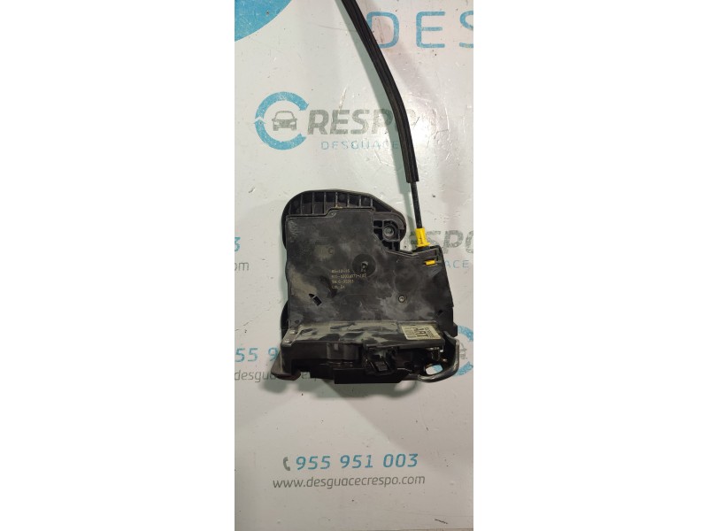 CERRADURA PUERTA TRASERA DERECHA 13598385  - imagen 1