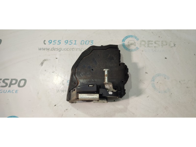 CERRADURA PUERTA TRASERA DERECHA  - imagen 1