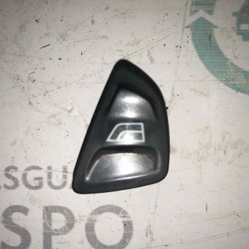 MANDO ELEVALUNAS DELANTERO DERECHO E30659  - miniatura 1