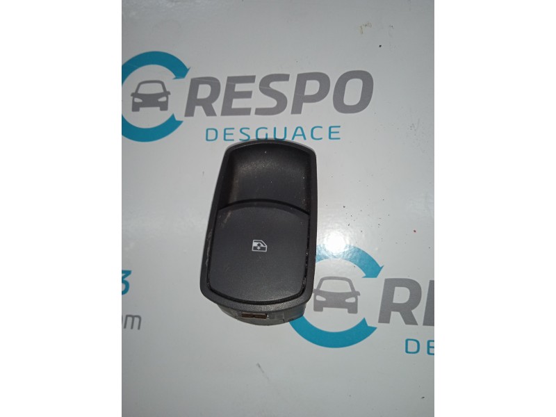 MANDO ELEVALUNAS DELANTERO DERECHO 13189333  - imagen 1