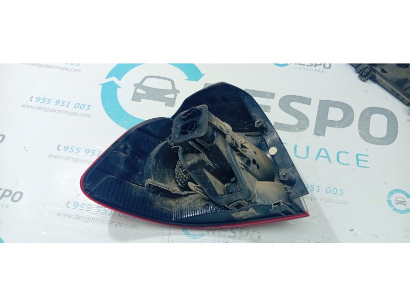 PILOTO TRASERO DERECHO 5K0945096E  - imagen 3