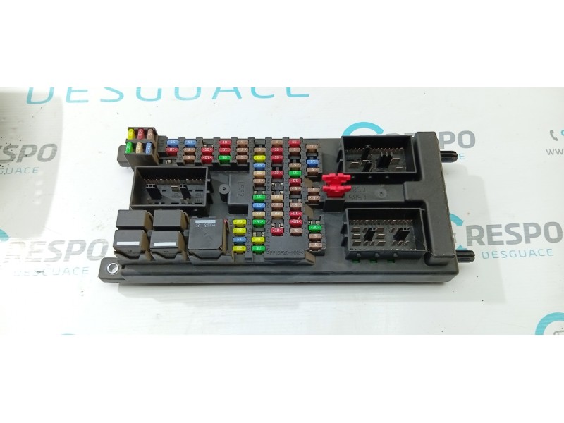 CAJA RELES / FUSIBLES AH2214F041AG  - imagen 1