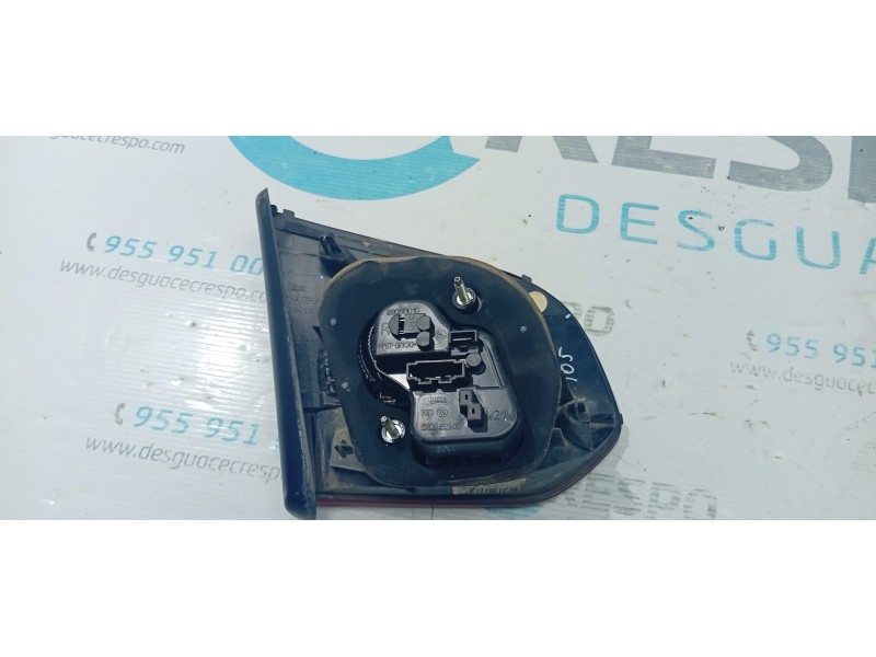 PILOTO TRASERO DERECHO INTERIOR 5K0945094G  - imagen 3