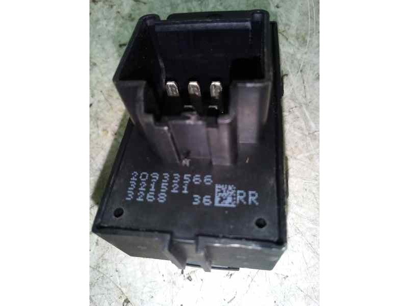 MANDO ELEVALUNAS TRASERO DERECHO 20933566  - imagen 2