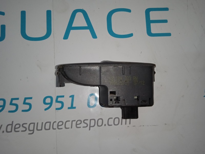 MANDO ELEVALUNAS DELANTERO DERECHO 13189333  - imagen 2