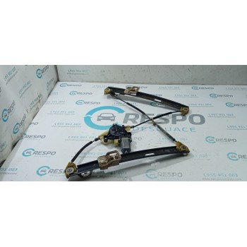 ELEVALUNAS DELANTERO DERECHO 5Q0959802B 