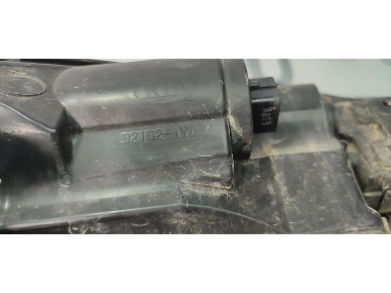 FARO DERECHO 921021Y0  - imagen 4