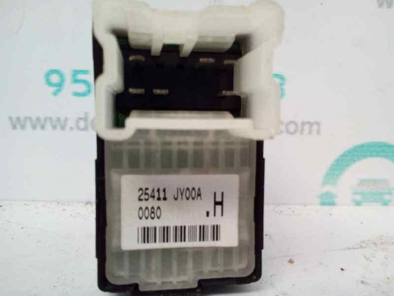 MANDO ELEVALUNAS TRASERO DERECHO 25411JY00A  - imagen 2