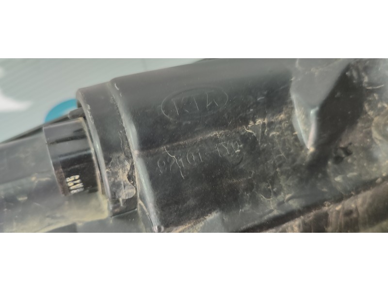 FARO IZQUIERDO 921011Y0  - imagen 2