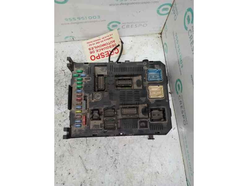 CAJA RELES / FUSIBLES 281148352A 216760315B  - imagen 3