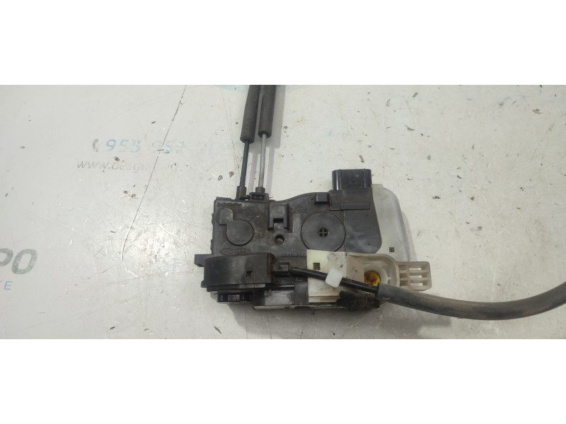 CERRADURA PUERTA DELANTERA IZQUIERDA 813102Y000  - imagen 1