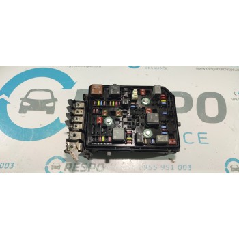 CAJA RELES / FUSIBLES 39040853 15514069  - miniatura 3