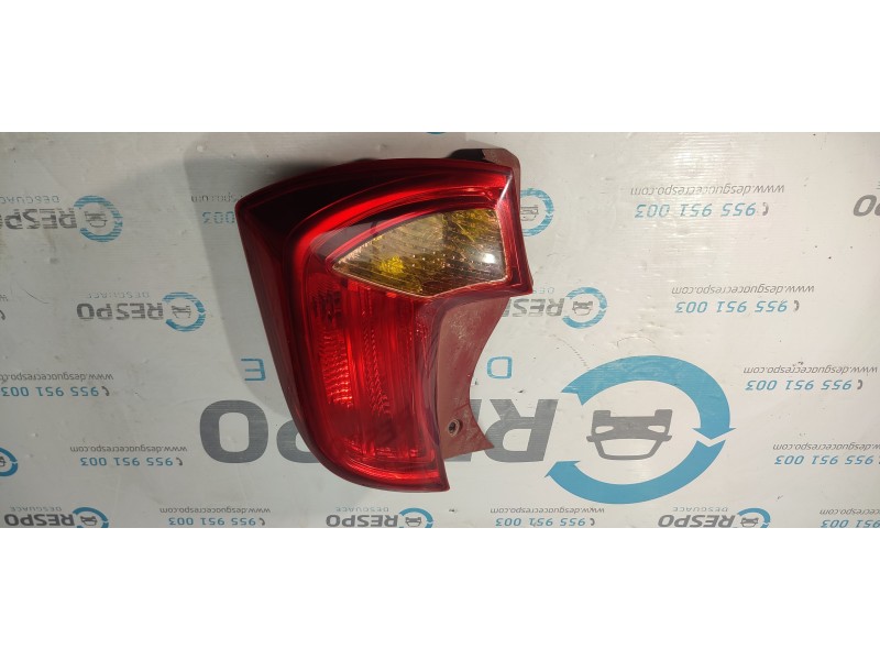 PILOTO TRASERO IZQUIERDO 924011Y0  - imagen 1