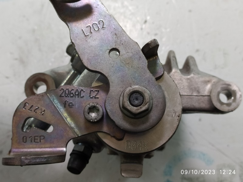 PINZA DE FRENO TRASERA DERECHA  - imagen 3