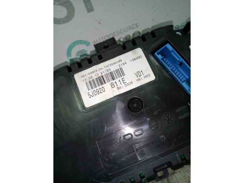 CUADRO INSTRUMENTOS 5J0920811E  - imagen 2