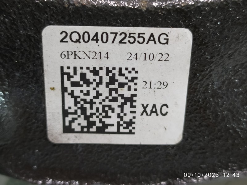 MANGUETA DELANTERA IZQUIERDA 2Q0407255AG  - imagen 2