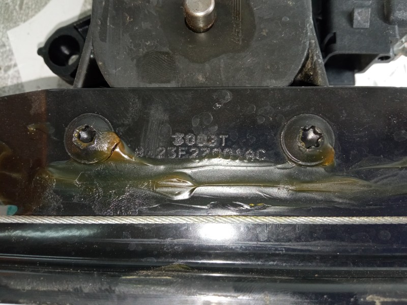 ELEVALUNAS TRASERO DERECHO 8X23F27001AC  - imagen 2