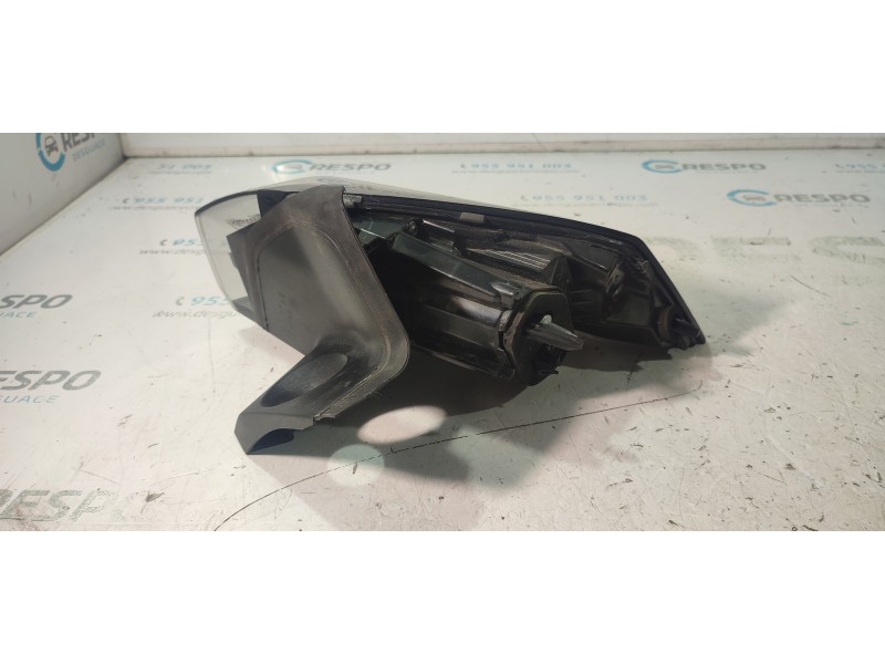 PILOTO TRASERO IZQUIERDO RE2900I010  - imagen 2