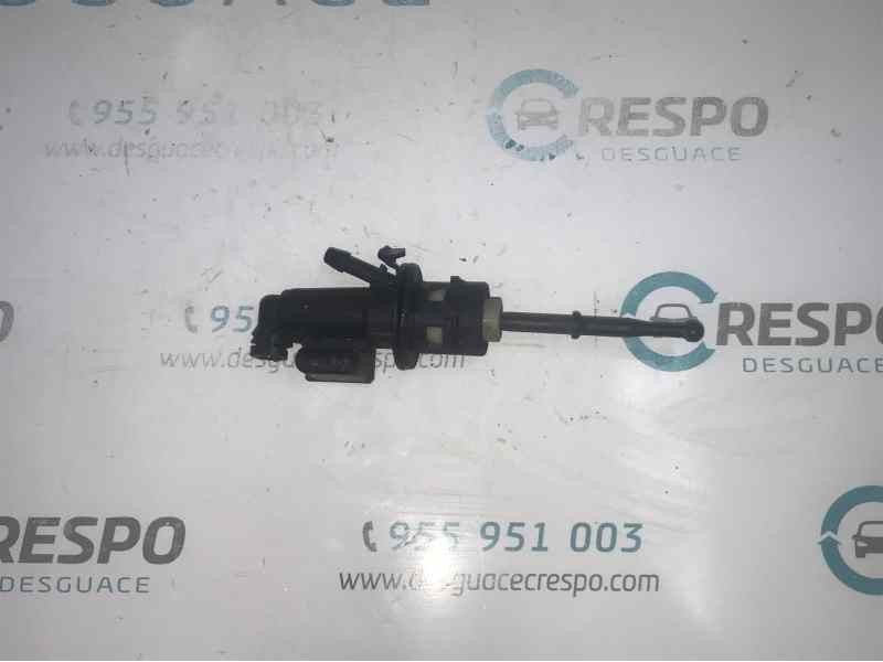 BOMBA EMBRAGUE 1K0721388L  - imagen 1