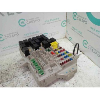 CAJA RELES / FUSIBLES MN108319 