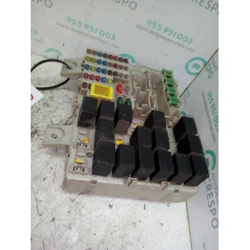 CAJA RELES / FUSIBLES MN108319  - miniatura 3