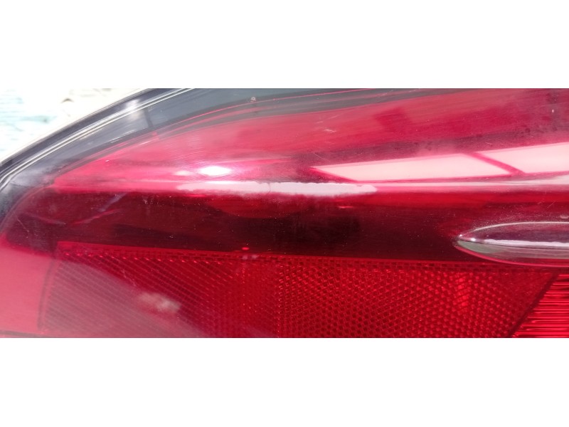 PILOTO TRASERO IZQUIERDO 8156042211  - imagen 3