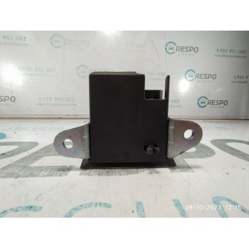 CERRADURA MALETERO / PORTON 6F0827505B 