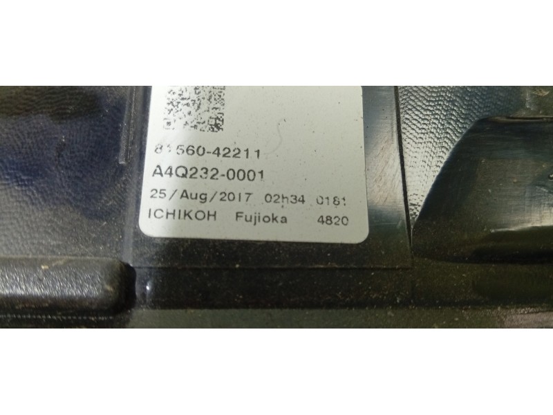 PILOTO TRASERO IZQUIERDO 8156042211  - imagen 4