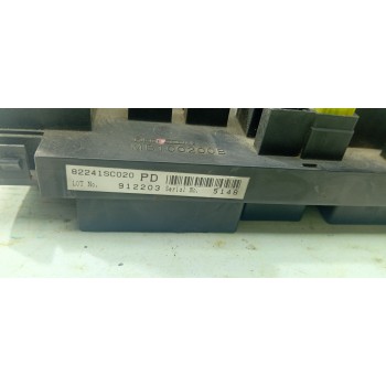 CAJA RELES / FUSIBLES 82241SC020  - miniatura 2